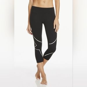 Fabletics Black Ingrid Capri Reflective Pants